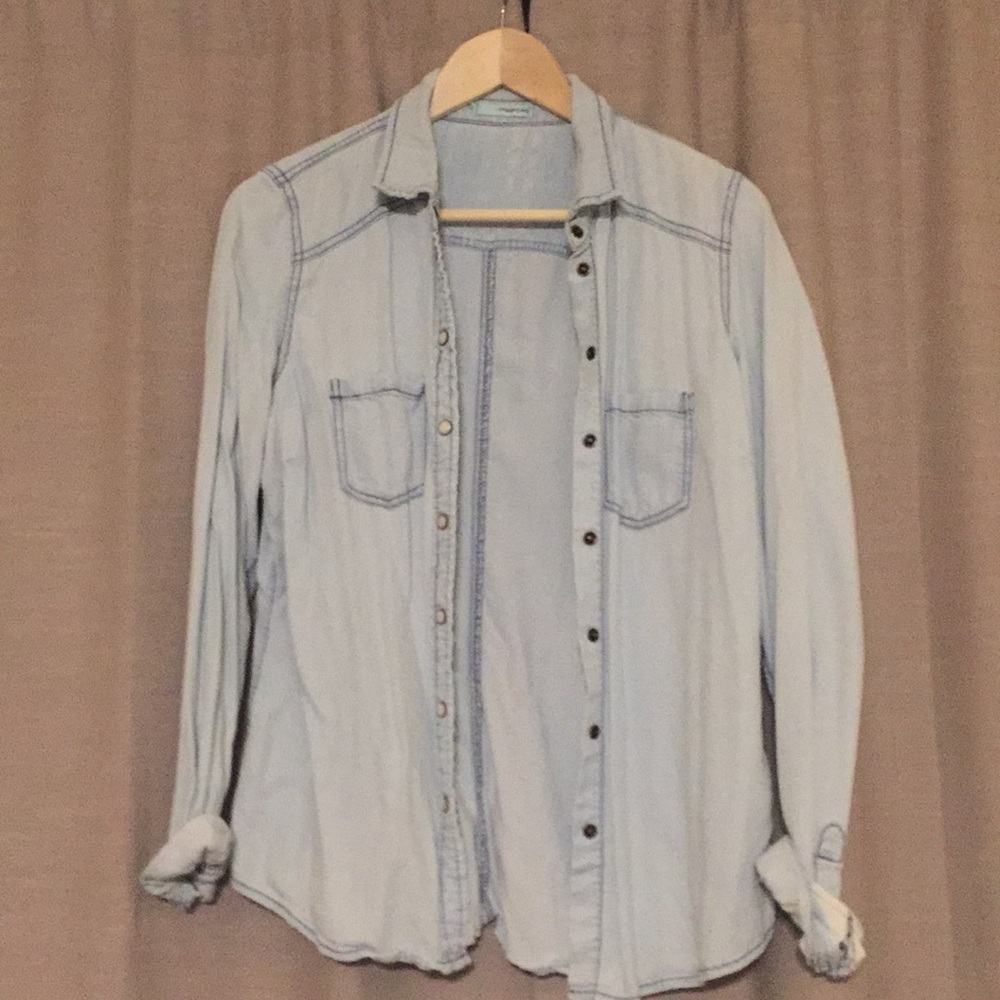 maurices light wash denim shirt